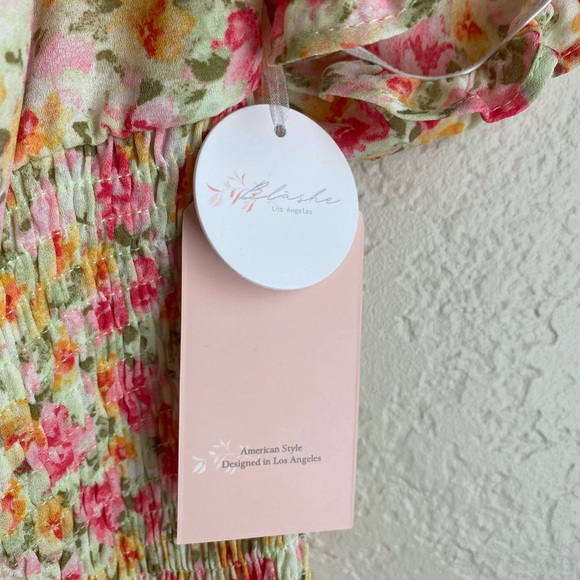 BUNDLE OF 2 Juniors Dresses - Picture 6 of 6